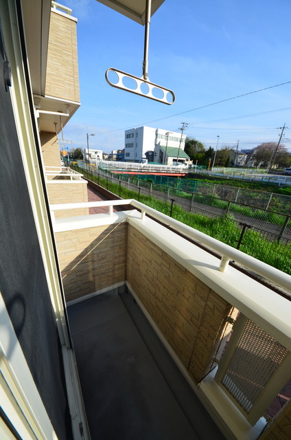 バルコニー　☆天気のよい日はお洗濯しましょう☆