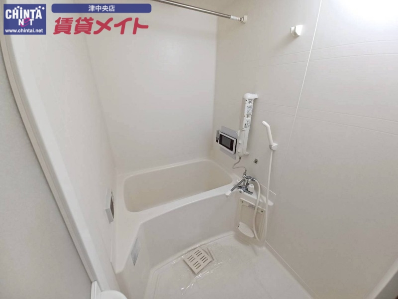 バス・シャワールーム　同タイプの画像です