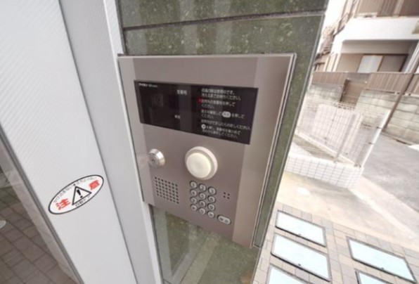 セキュリティ　☆安心のオートロック☆