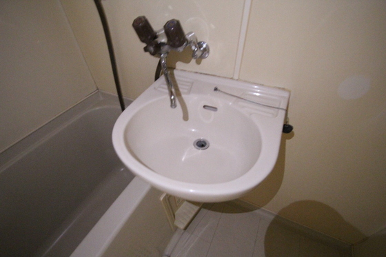 洗面設備　※別部屋の写真です