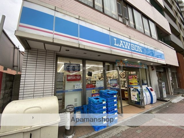 コンビニ　ローソン（コンビニ）まで743m