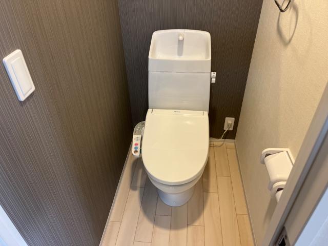 トイレ　シャワー付トイレ