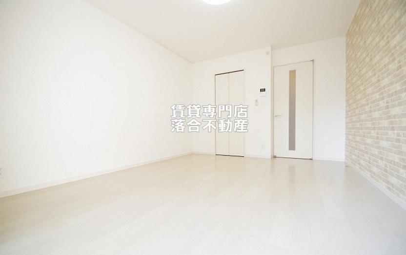 居室・リビング　明るい清潔感のあるお部屋♪
