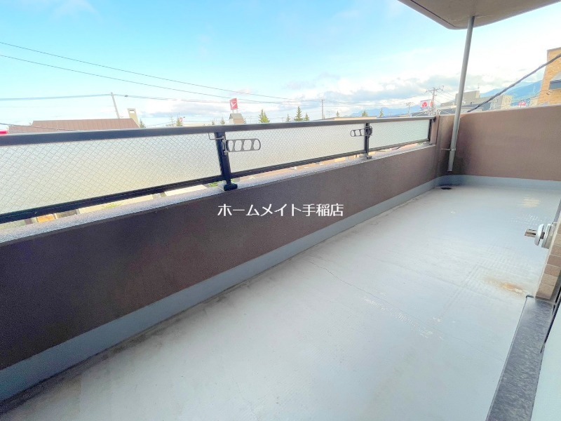 バルコニー　バルコニーです♪