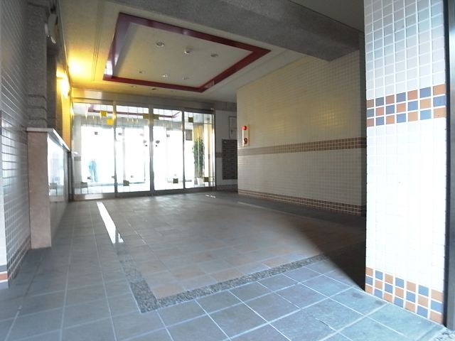 その他　エントランス