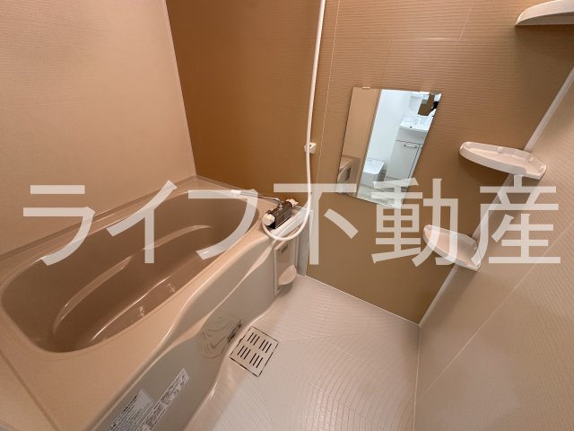 バス・シャワールーム　お風呂で日々の疲れを落としましょう