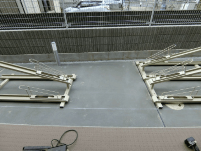 駐車場　駐輪場