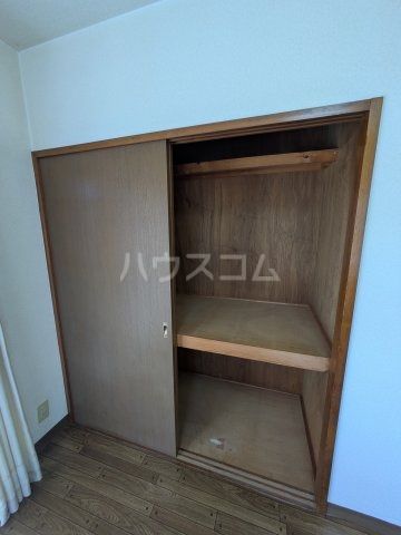メゾンオーガストの内装写真