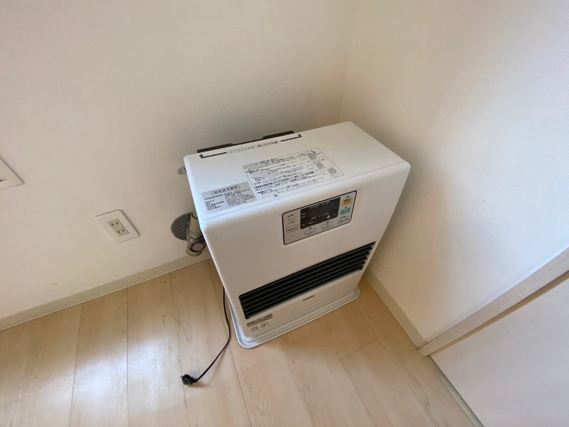 その他設備　暖房です。寒い冬もこれで乗り切りましょう！
