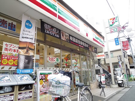 コンビニ　セブンイレブン世田谷桜上水駅南店（コンビニ）まで4m
