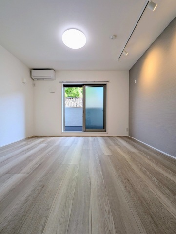 居室・リビング　ダウンライトでお洒落なお部屋