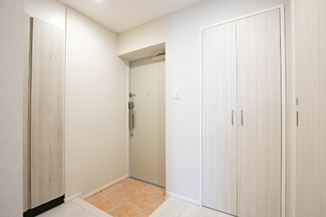 玄関　※写真は同タイプ住戸です。
