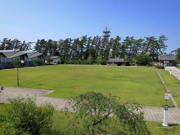 公園　本荘由利総合運動公園（公園）まで3533m