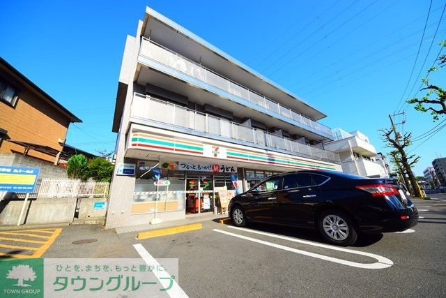 コンビニ　セブンイレブン横浜岸根公園店（コンビニ）まで650m