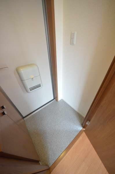 玄関　別部屋参考写真