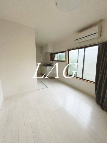 居室・リビング　洋室のお部屋です。