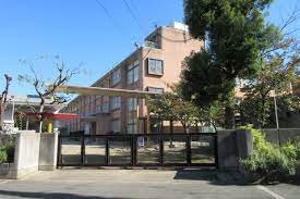 小学校　門真市立東小学校（小学校）まで255m