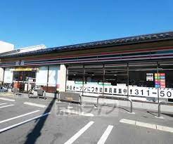 コンビニ　セブンイレブン 梅小路公園西店（コンビニ）まで1317m