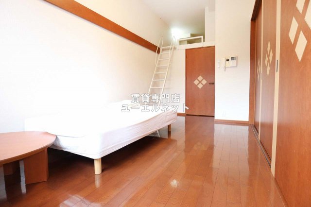 その他部屋・スペース　明るく開放感のある居室で、自分だけのくつろぎ空間を。