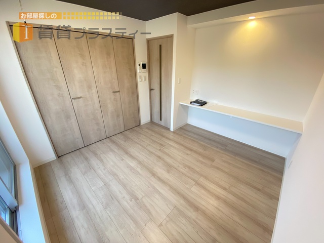 居室・リビング　シンプルで使いやすい居室です。
