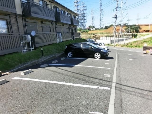駐車場　敷地内駐車場