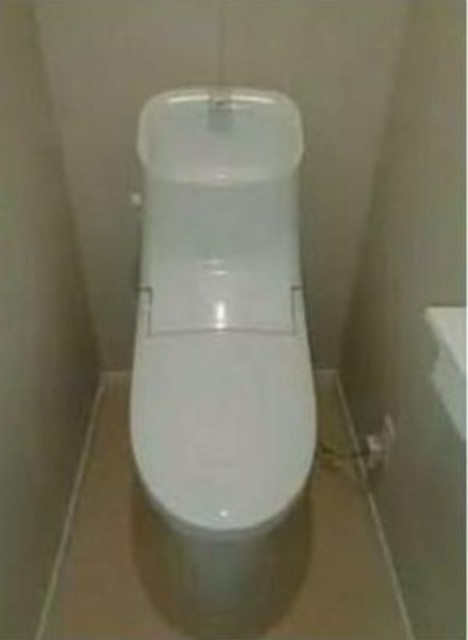 トイレ　別部屋参考写真。