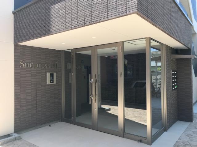 建物外観　外観写真（昼）