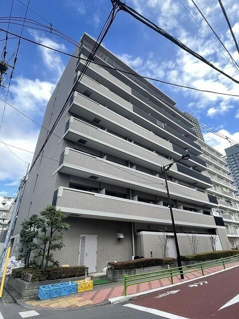 建物外観　落ち着いた雰囲気の外観です