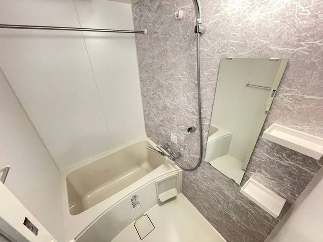 バス・シャワールーム　（別タイプ参考写真）S-RESIDENCE王子east　北区