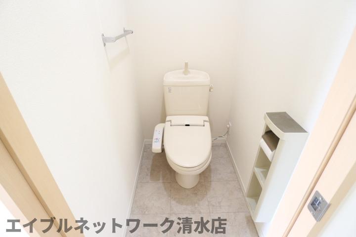 トイレ　シンプルで使いやすいトイレです