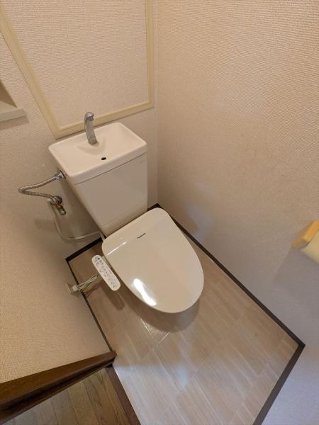 トイレ　トイレ