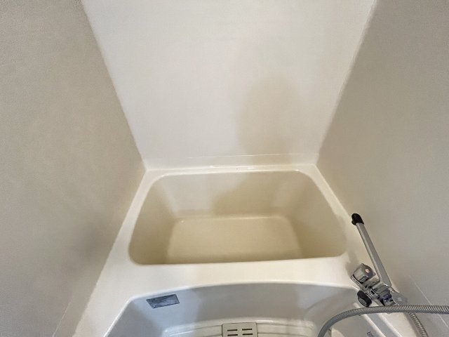 バス・シャワールーム　お風呂です