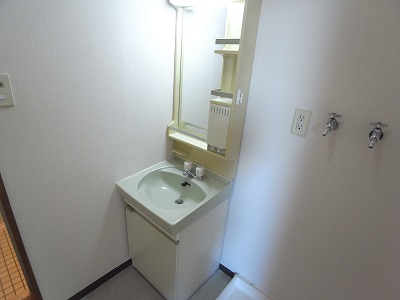 洗面設備　別部屋参考写真