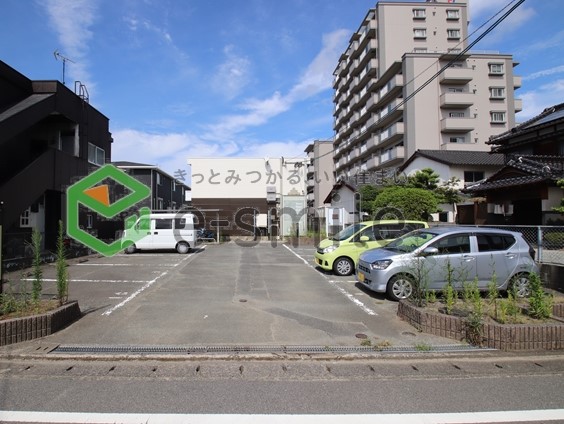 駐車場　駐車場です