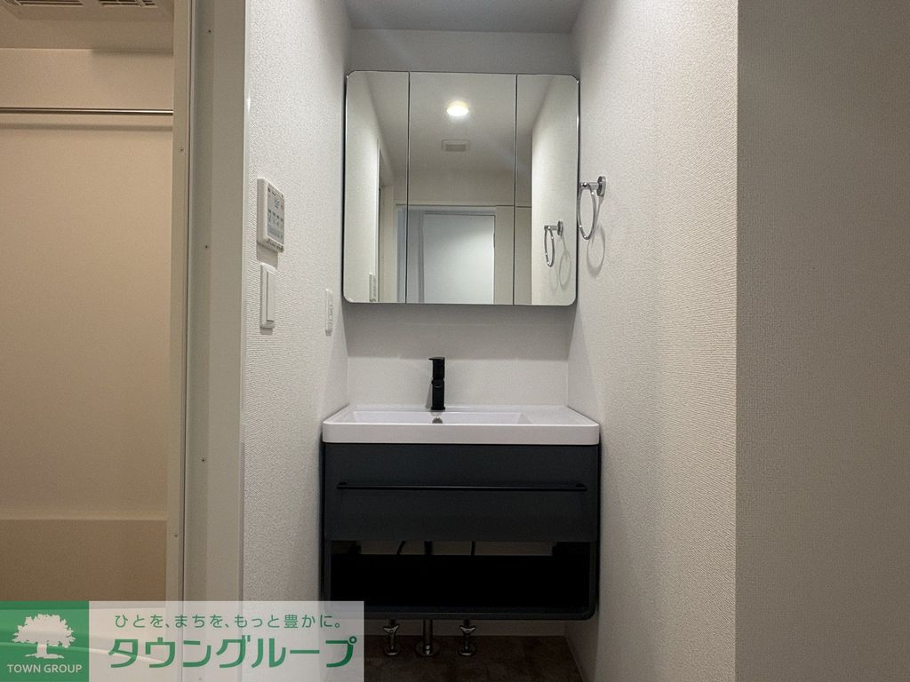 セレニテ谷町四丁目アリエの内装写真