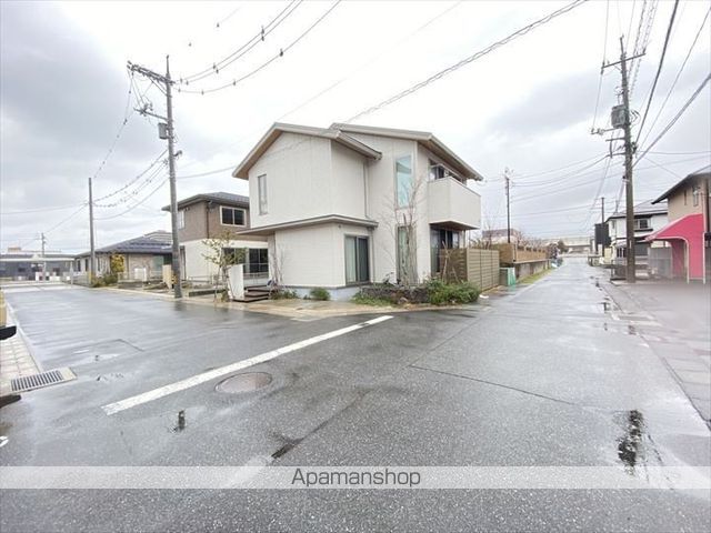 その他　前面道路（その他）まで0m