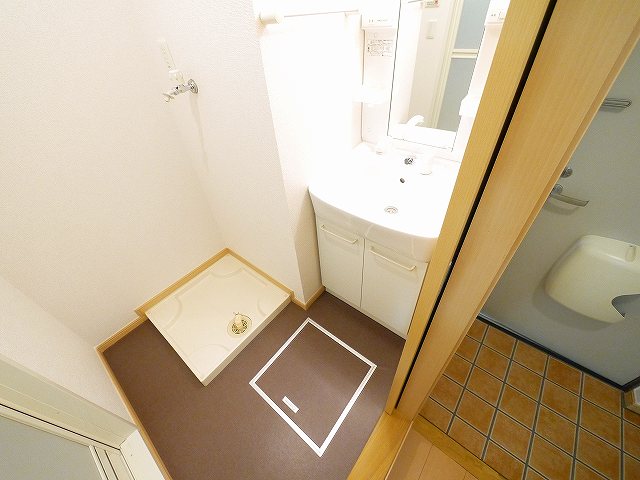 洗面設備　忙しい朝には欠かせない洗面所です