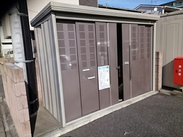 その他共有部分　敷地内ゴミ置き場。