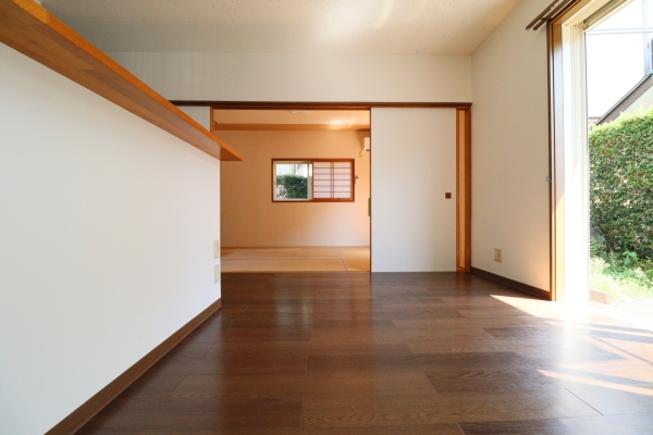MY HOUSE 1住宅の居間写真