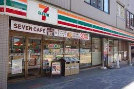 コンビニ　セブンイレブン神戸備後町3丁目店（コンビニ）まで31m