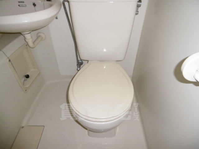 プラットホーム沢良宜のトイレ写真