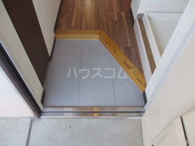 Simplemの玄関写真