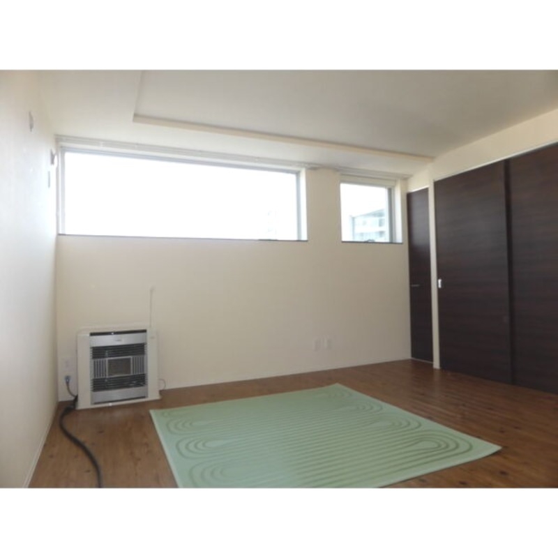 STAR ESTATEの居間写真