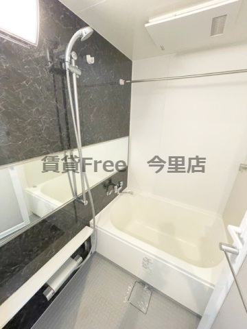 地下鉄長堀鶴見緑地線 玉造駅 徒歩2分 9階建 築9年の風呂写真