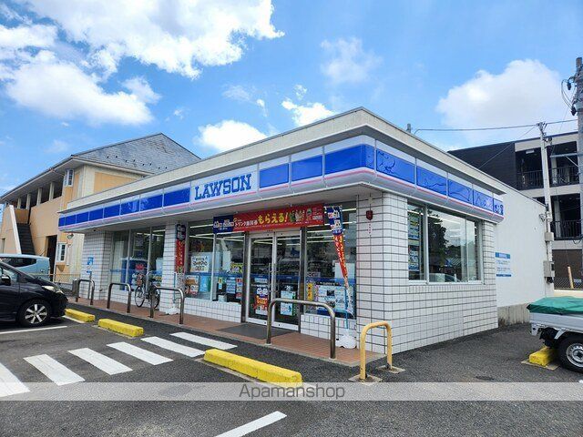 コンビニ　ローソン南小泉４丁目店（コンビニ）まで28m