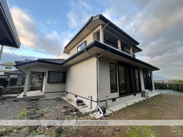 植木町広住戸建IIの外観写真