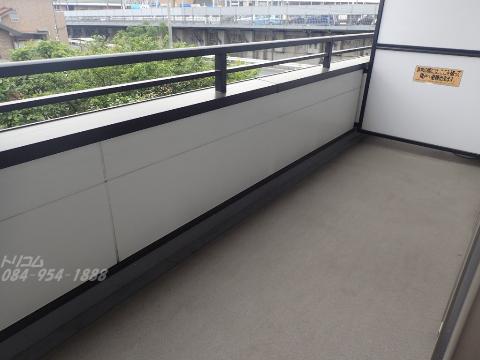 バルコニー　ベランダ