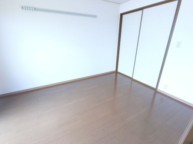 プルミエ徳聖 Aの内装写真