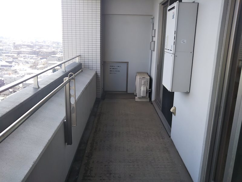 バルコニー　別のお部屋の写真です。