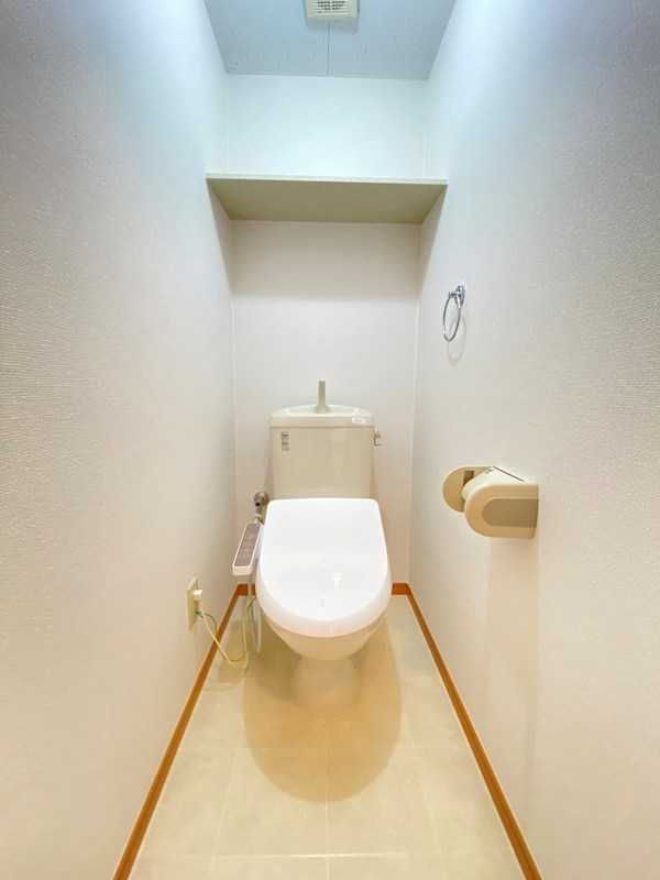 ユーミーEBINUMA IIのトイレ写真